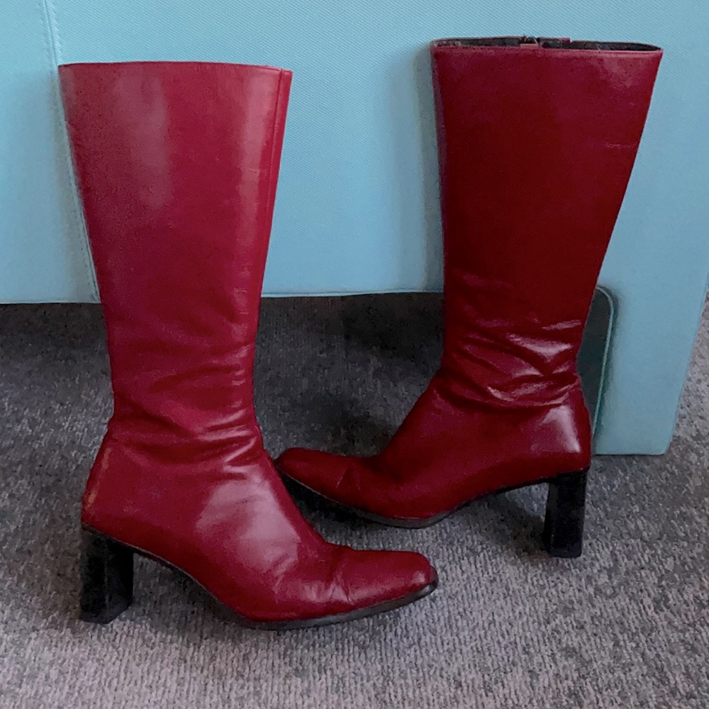 Leather heeled boots